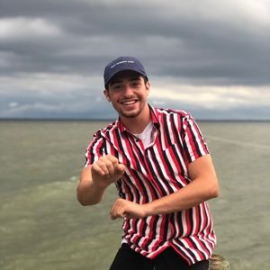 Meet your Posher, Steven